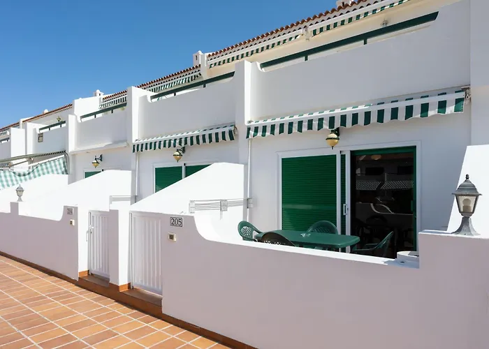 Live Costa Del Silencio Don Jose 2-0-5 Arona (Tenerife)